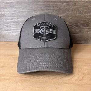 Minnesota Twins Hat Cap Snap Back Mens Gray Black MLB Baseball Trucker Mesh